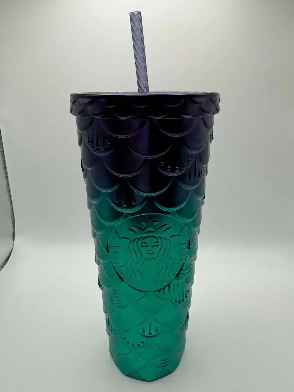 Starbucks Purple and Green Siren Mermaid Scales Cold Cup Tumbler 24 oz